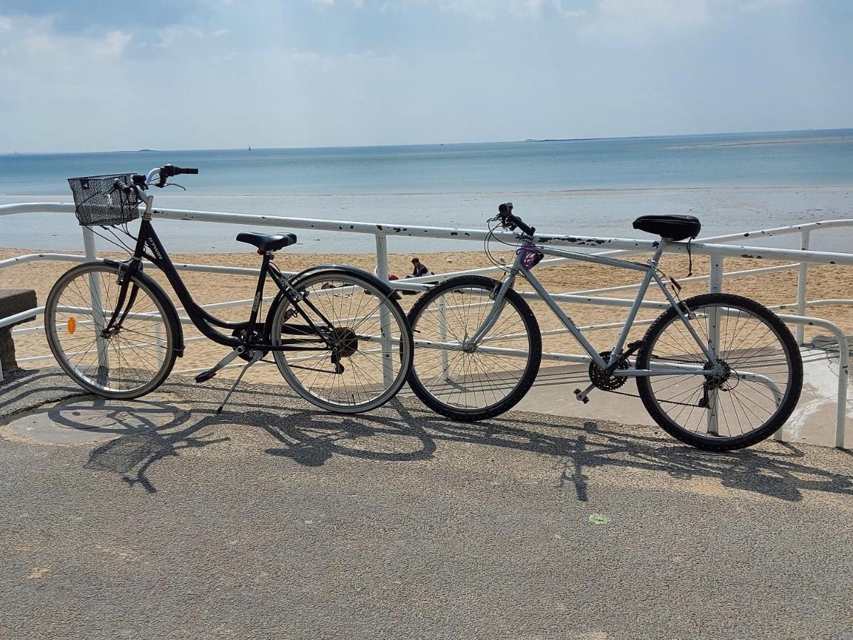 T2 Moderne, Lumineux, Proche De La Mer Et Des Principaux Acces Routiers サン・ナゼール エクステリア 写真